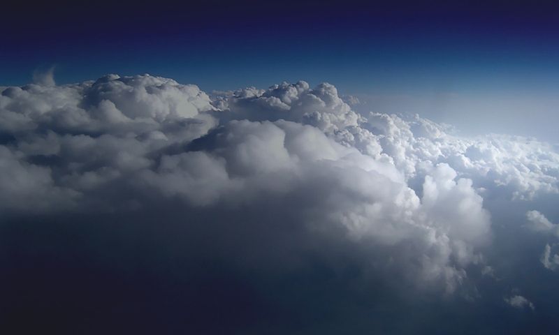 800px-Above_the_Clouds 800px-Above_the_Clouds